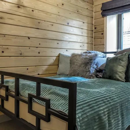 N°75- Na Uboczu Semesterbostad