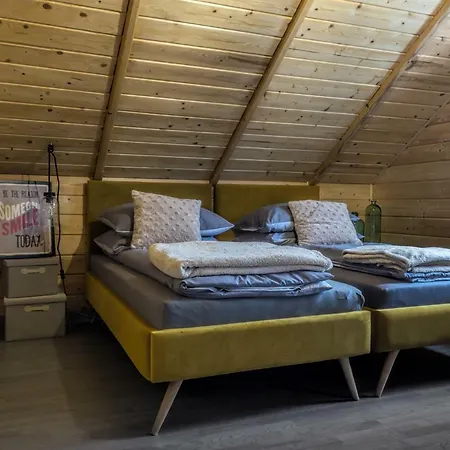 N°75- Na Uboczu Semesterbostad