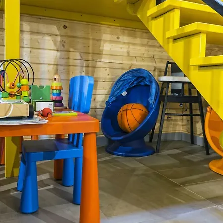 N°75- Na Uboczu Semesterbostad