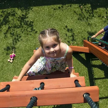 Semesterbostad N°75- Na Uboczu